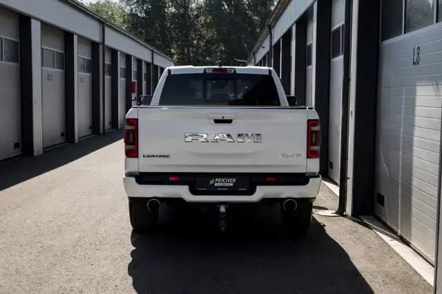 RAM 1500 view 5