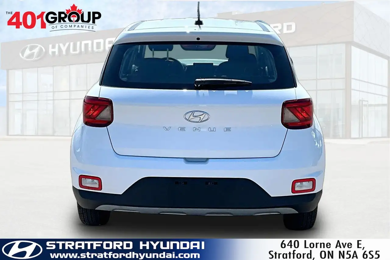 Hyundai Venue снимка Hyundai Venue