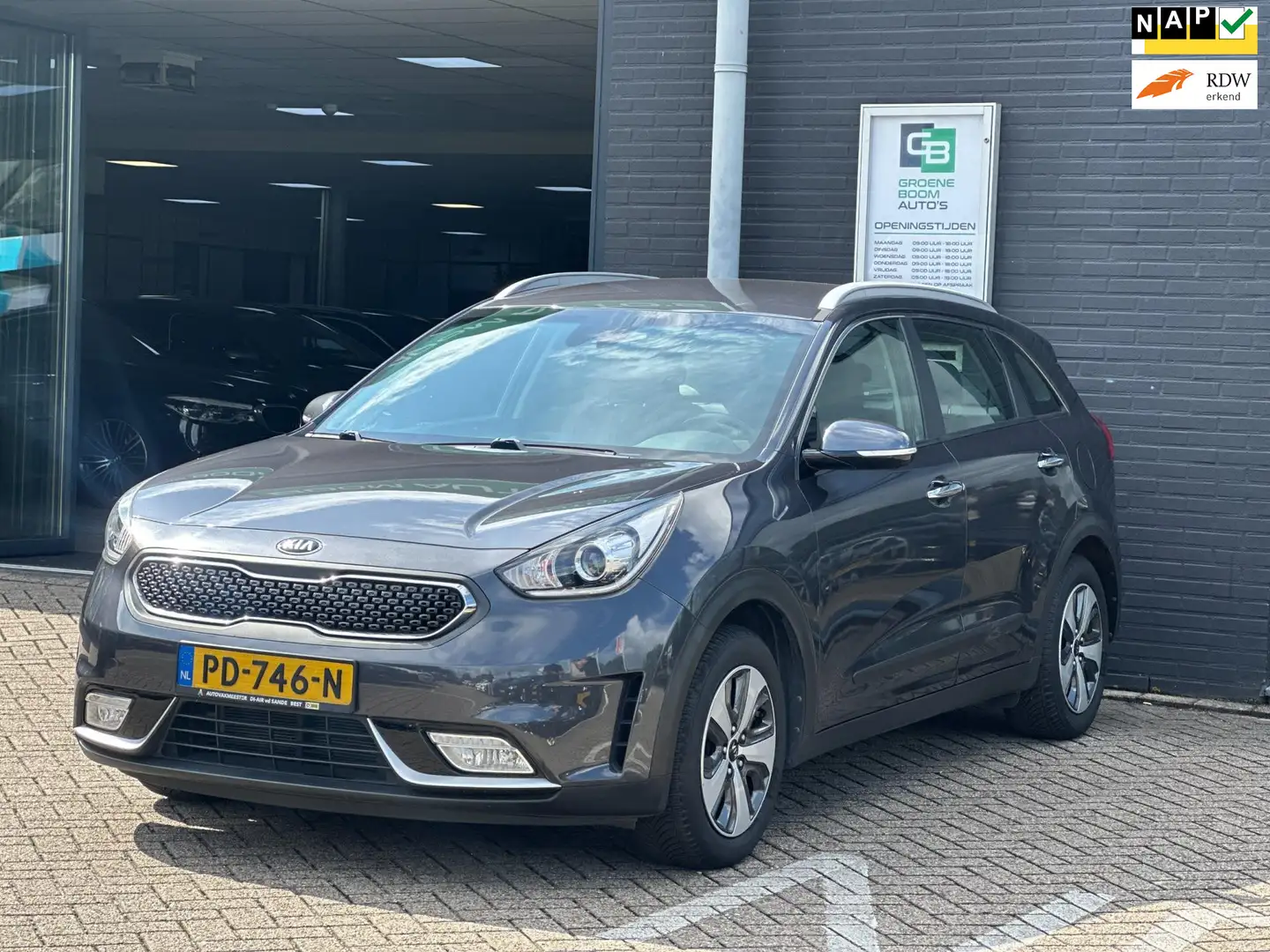 Kia Niro 1.6 GDi Hybrid First Edition/NAVI/CAMERA/AUTOMAAT/ Grau - 1