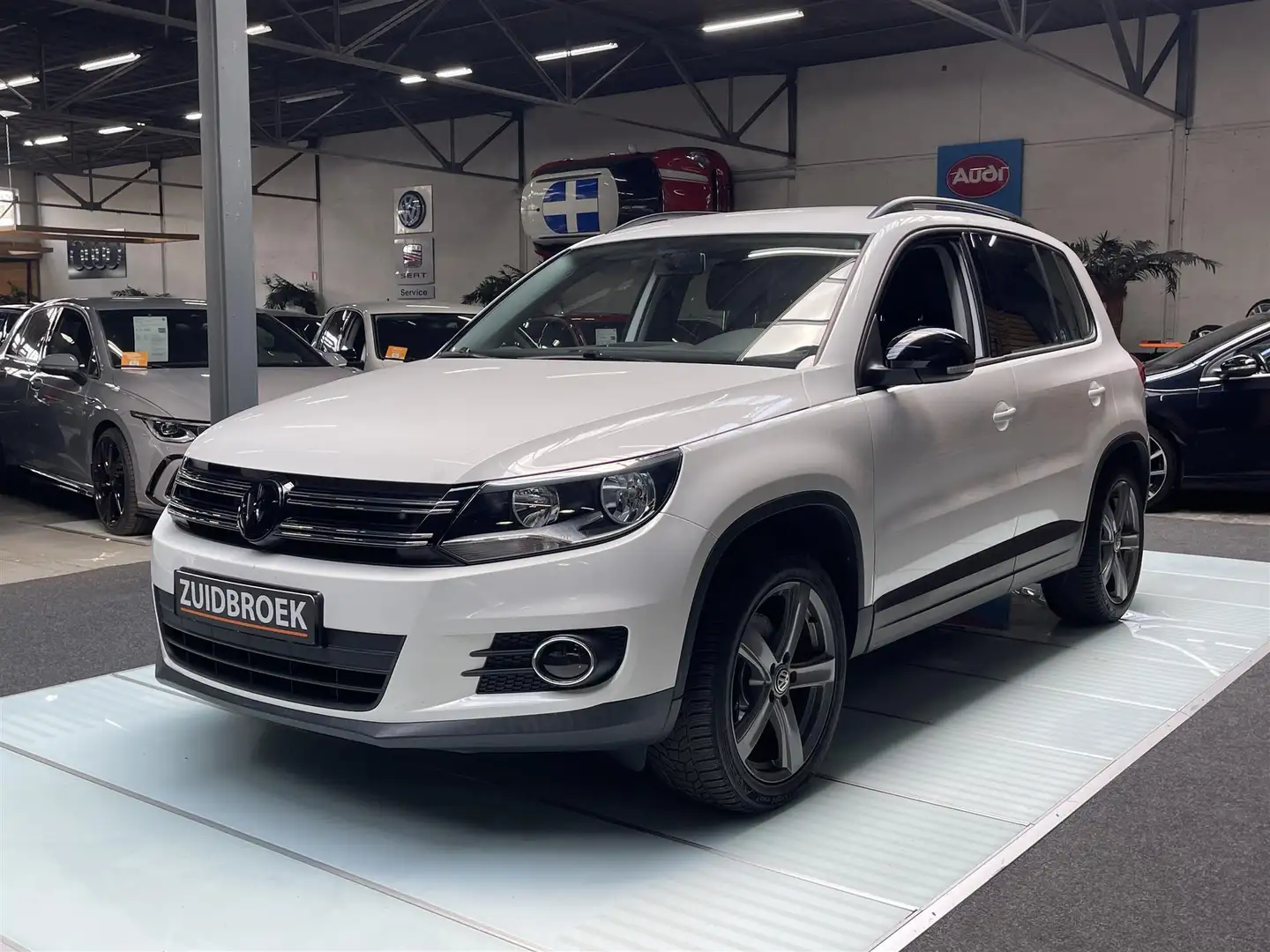 Volkswagen Tiguan 1.4 TSI AIRCO Trekhaak Wit - 1
