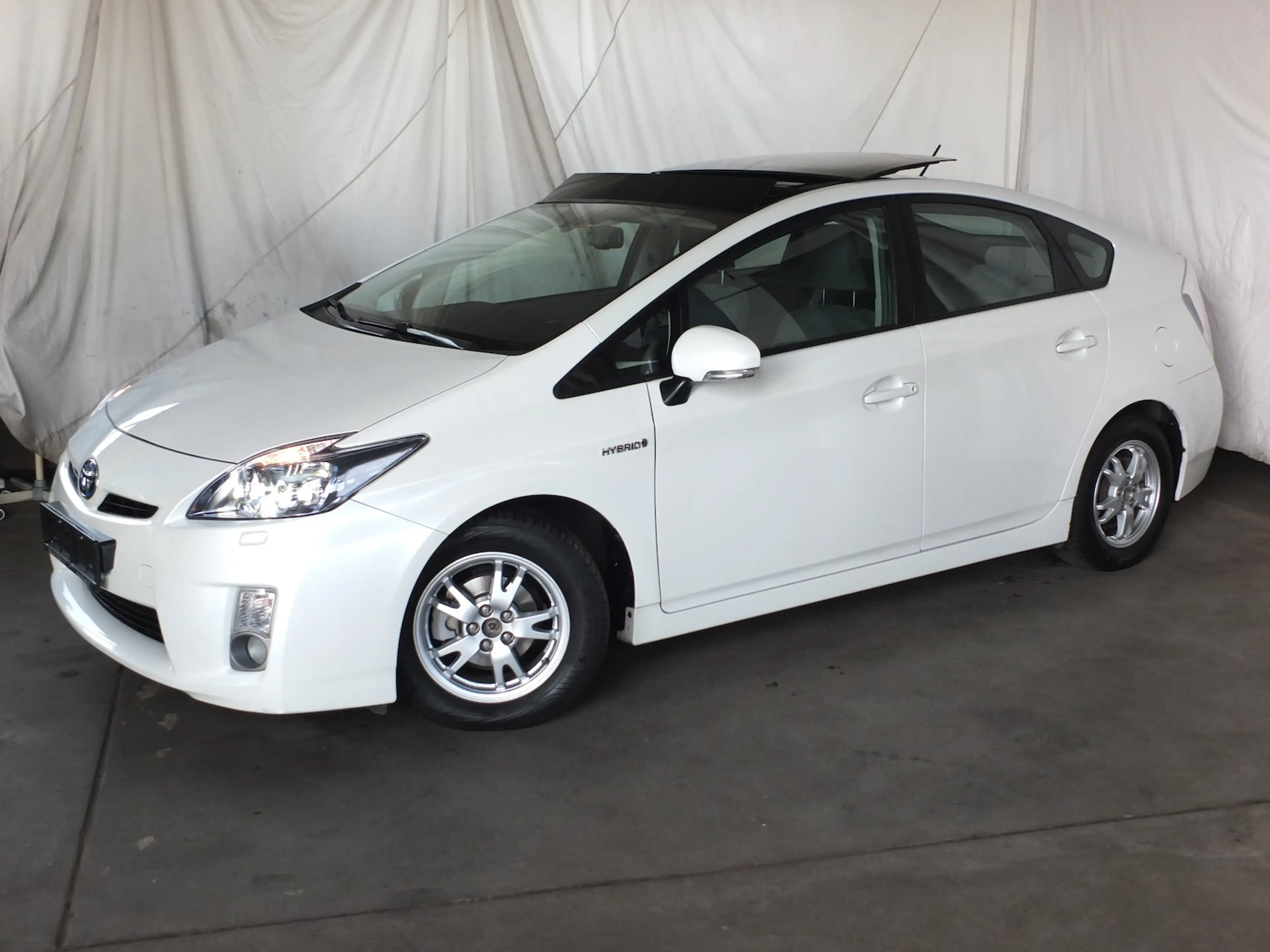 Toyota Prius EXECUTIVE HYBRID SOLARDACH ALCANTARA — photo 10