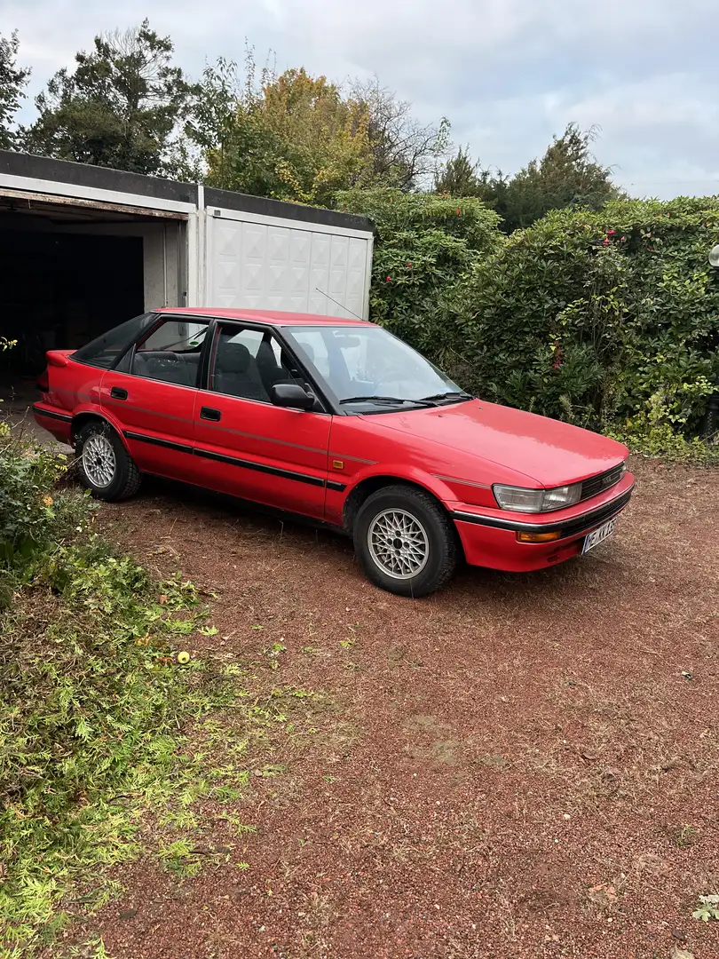 Toyota Corolla Liftback 1.6 GL - 2