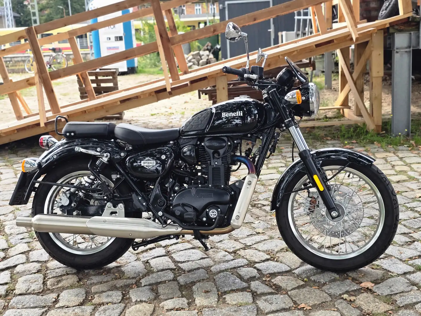 Benelli Imperiale Imüperiale 400 Schwarz - 2