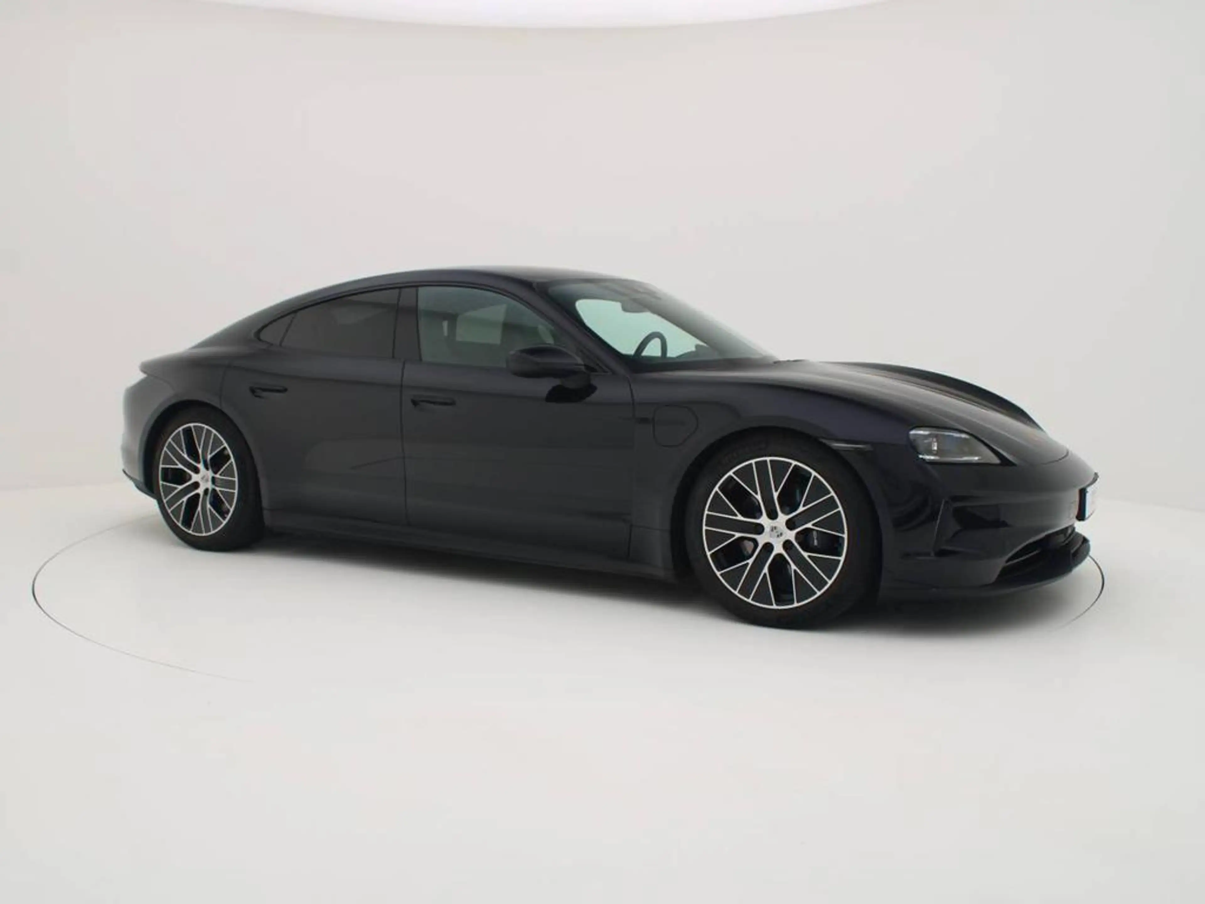 Porsche Taycan Taycan — photo 8
