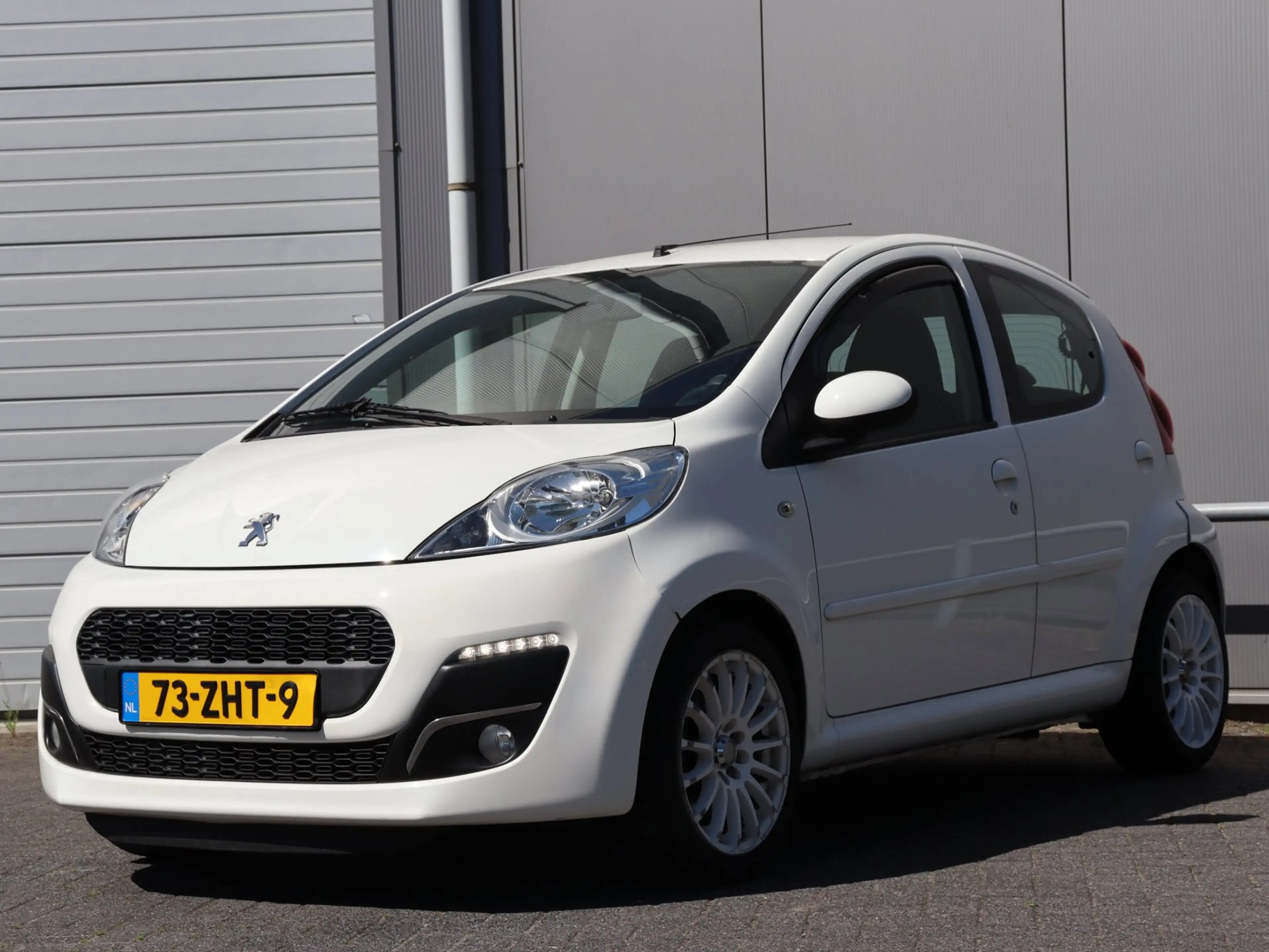Peugeot 107 1.0 Active automaat LM airco *42.000km* — photo 6