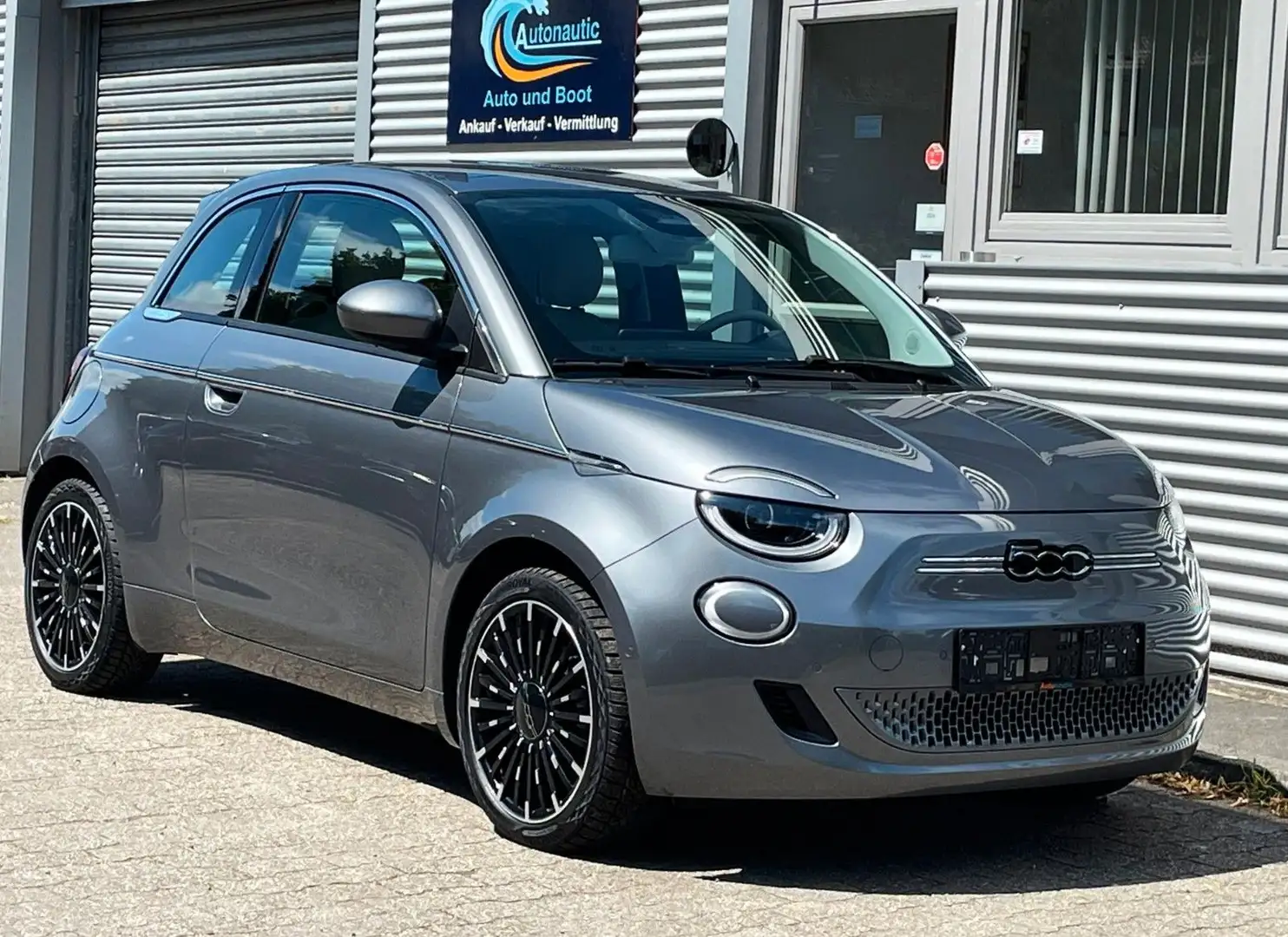 Fiat 500e 500 e La Prima by Bocelli 85Kw ACC NAVI LED Gris - 1
