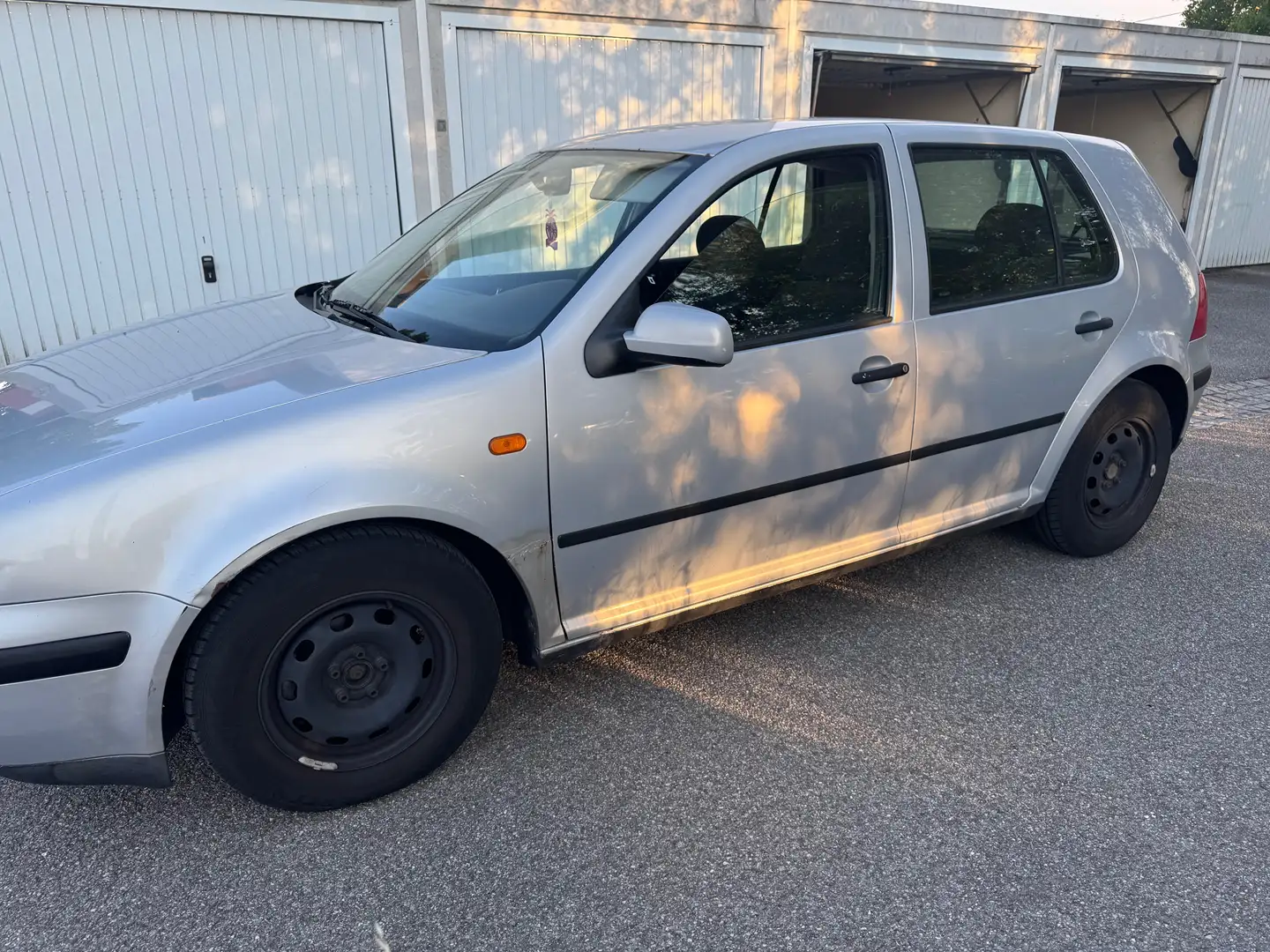 Volkswagen Golf Comfortline Silber - 2