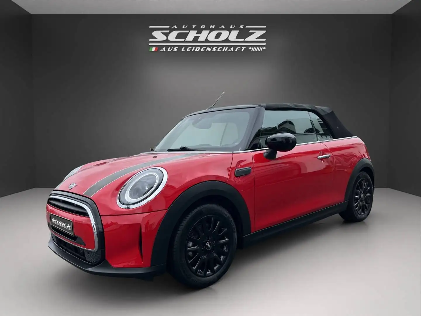 MINI Cooper Cabrio Aut. Classic Trim Красный - 1