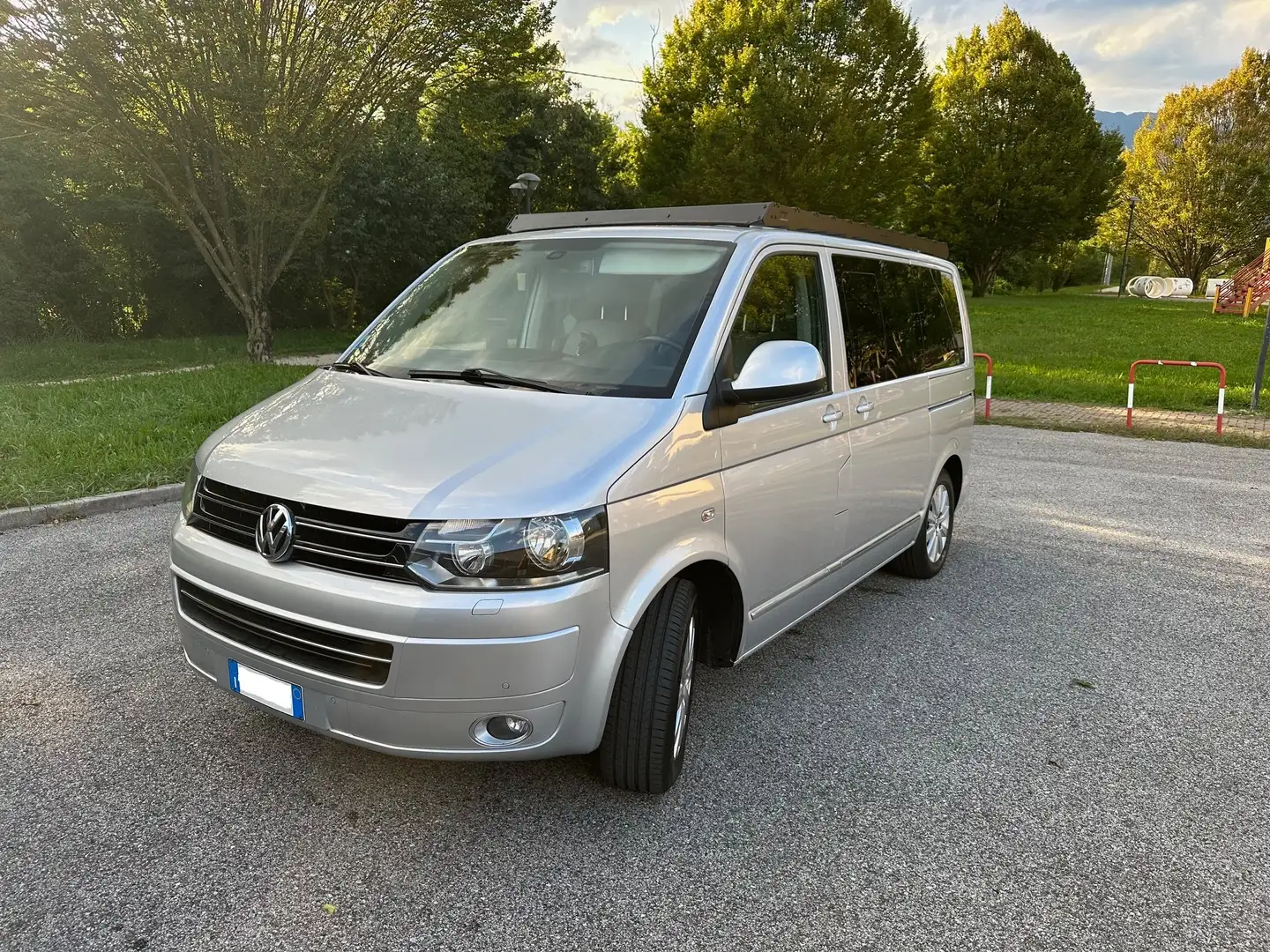 Volkswagen T5 Multivan Multivan 2.0 bitdi Highline 4motion 180cv dsg Ezüst - 1
