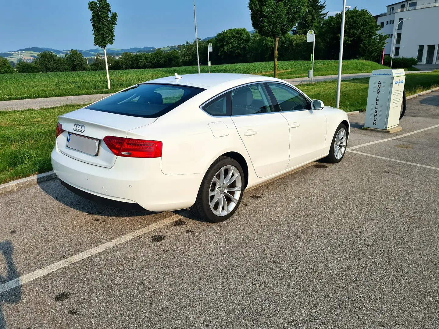 Audi A5 SB 2,0 TDI quattro DPF S-tronic - 2
