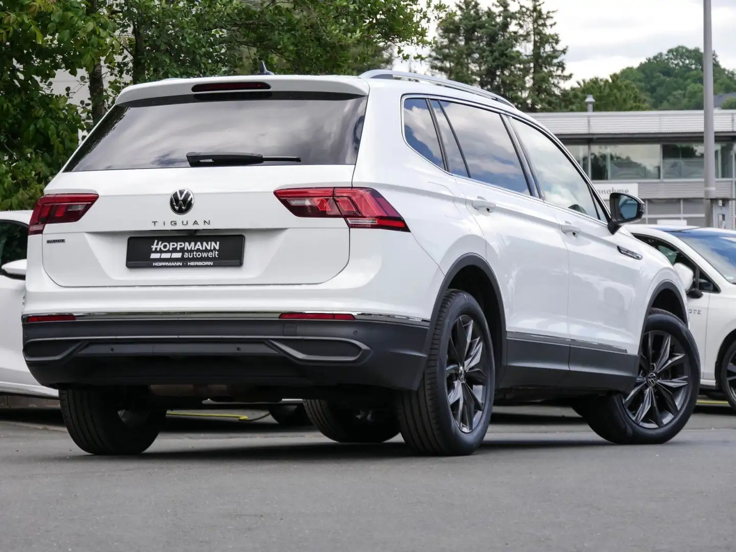 Volkswagen Tiguan Allspace 2.0 TDI AHK KAMERA NAVI ACC App- Blanc - 2