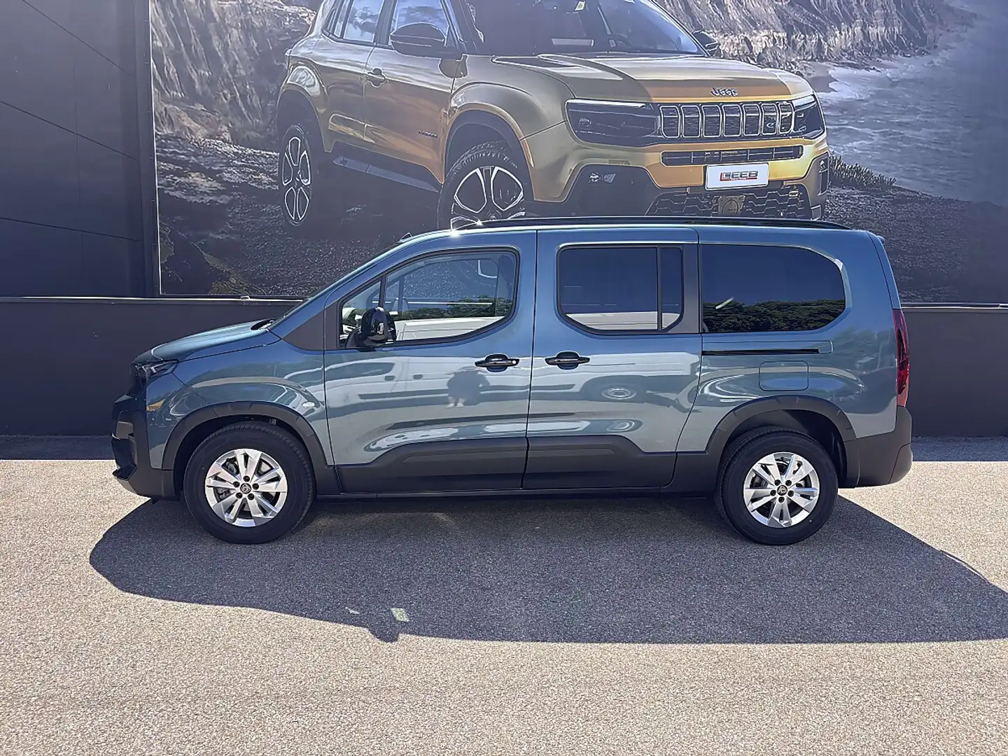 Peugeot Rifter Lang Diesel 130 Allure 6-Gang inkl. Style Pack,... Blau - 2