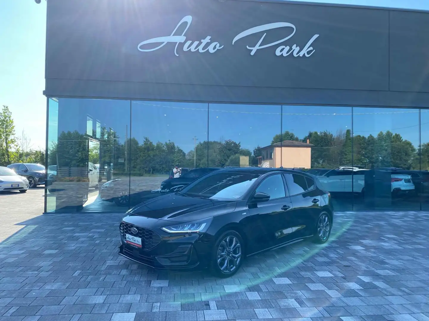 Ford Focus 1.5 EcoBlue 115 CV automatico 5p. ST-Line Nero - 1