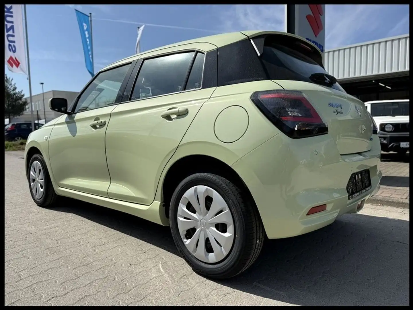 Suzuki Swift SWIFT 1.2 HYBRID CLUB | LED | NAVI Galben - 2