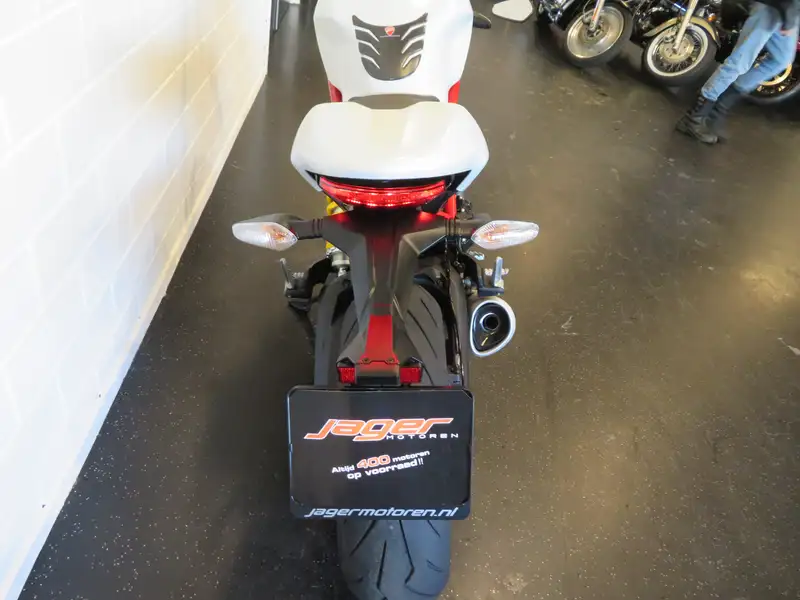 Ducati Monster 797 - foto 4