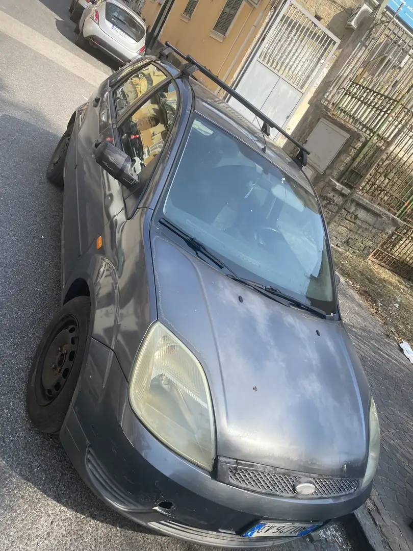 Ford Fiesta 5p 1.4i Ghia c/clima cat. - 2