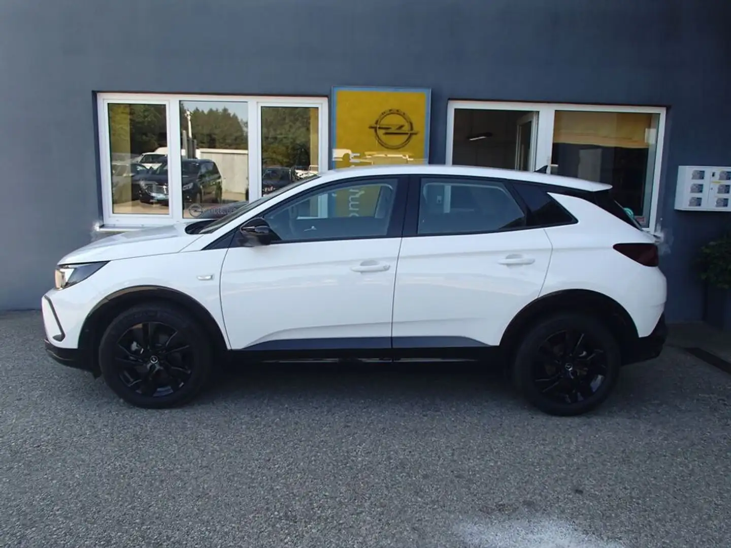 Opel Grandland X Grandland 1,5 D Elegance Start/Stop Aut. Bianco - 1