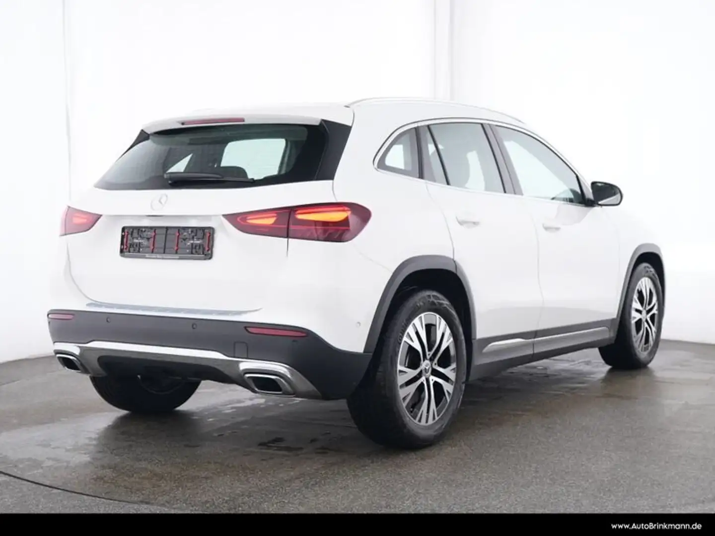 Mercedes-Benz GLA 220 GLA 220 d 4M AHK/DISTRONIC/360°KAM/MEMORY/LED SHZ Weiß - 2
