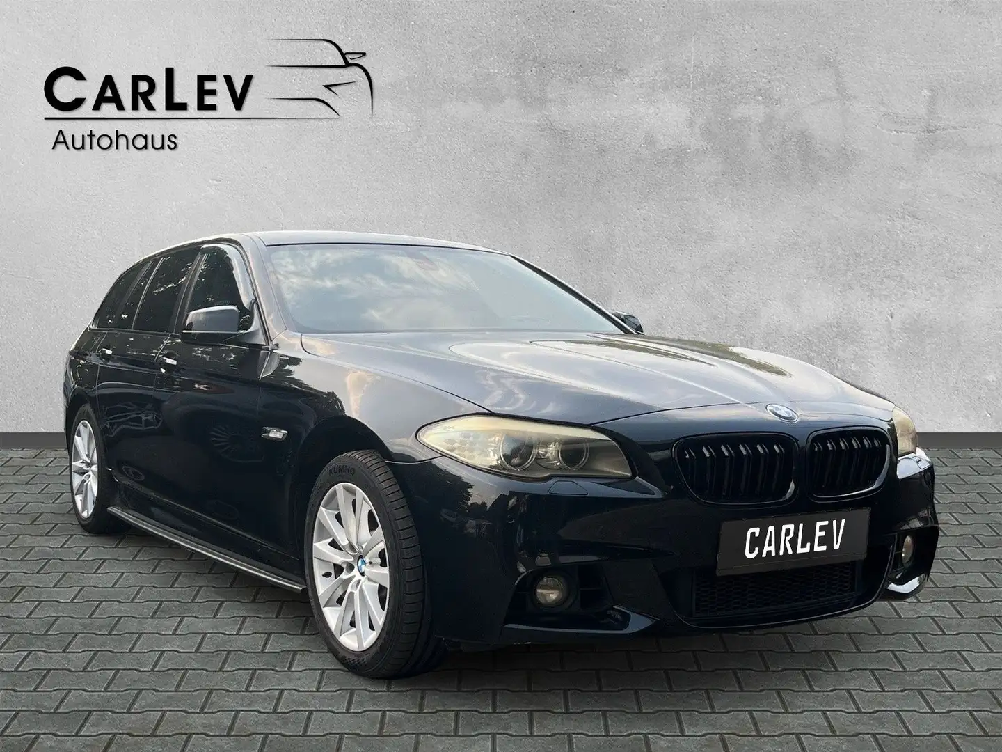 BMW 530 d Touring xDrive Automatik Leder Xenon Schwarz - 1