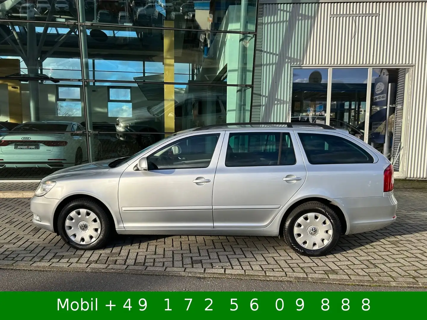 Skoda Octavia Combi 1,6 TDI Family Tempomat Silber - 2