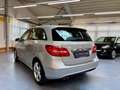 Mercedes-Benz B 200 Exclusive aus 1. Hand LED Leder NAVI PDC GARANTIE Gümüş rengi - thumbnail 19