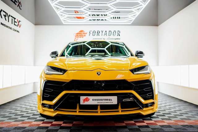 Imagine Lamborghini Urus Lamborghini Urus Novitec Hollmann