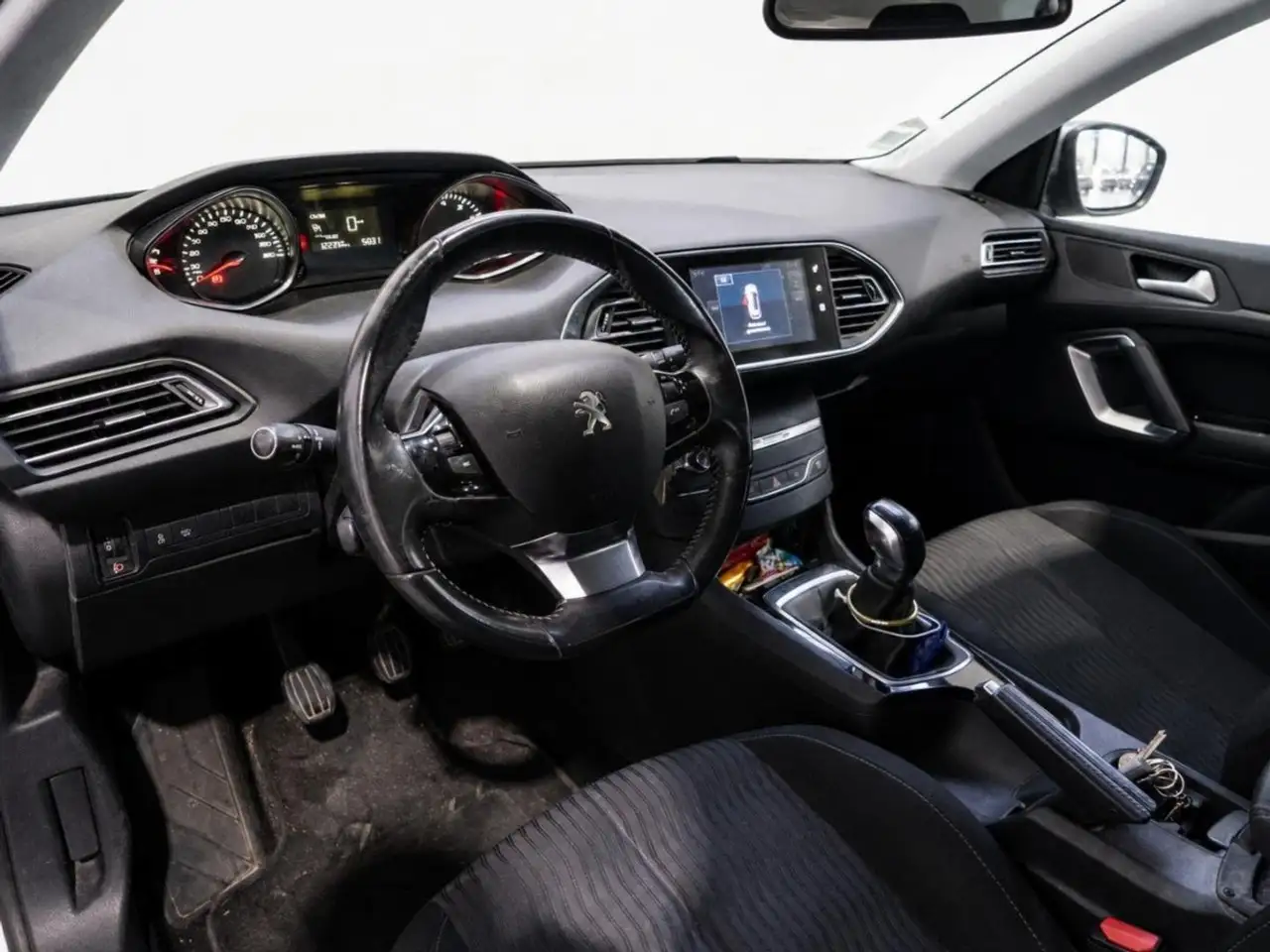 Peugeot 308 308 — photo 12