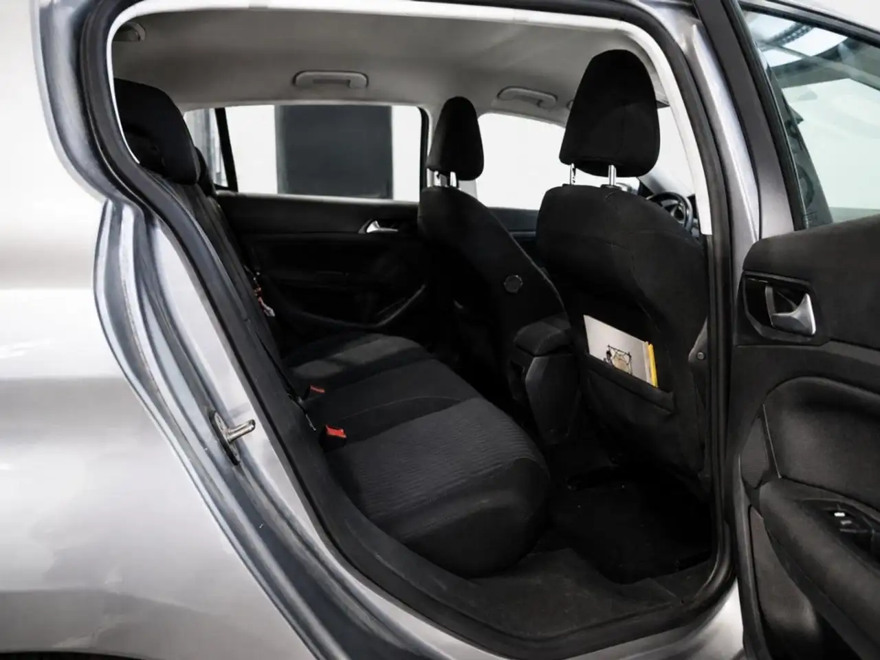 Peugeot 308 308 — photo 11