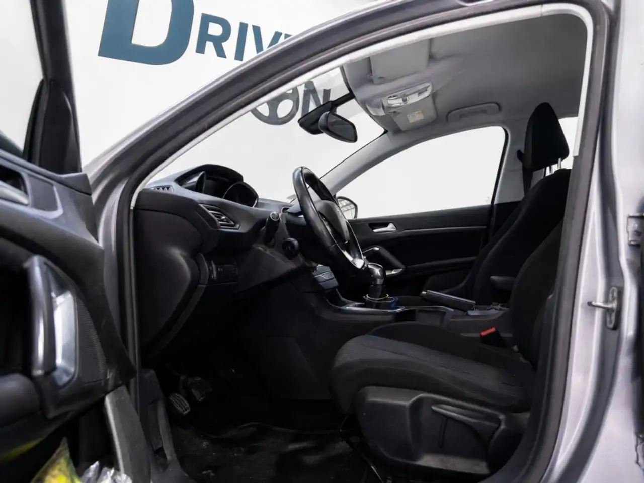 Peugeot 308 308 — photo 13