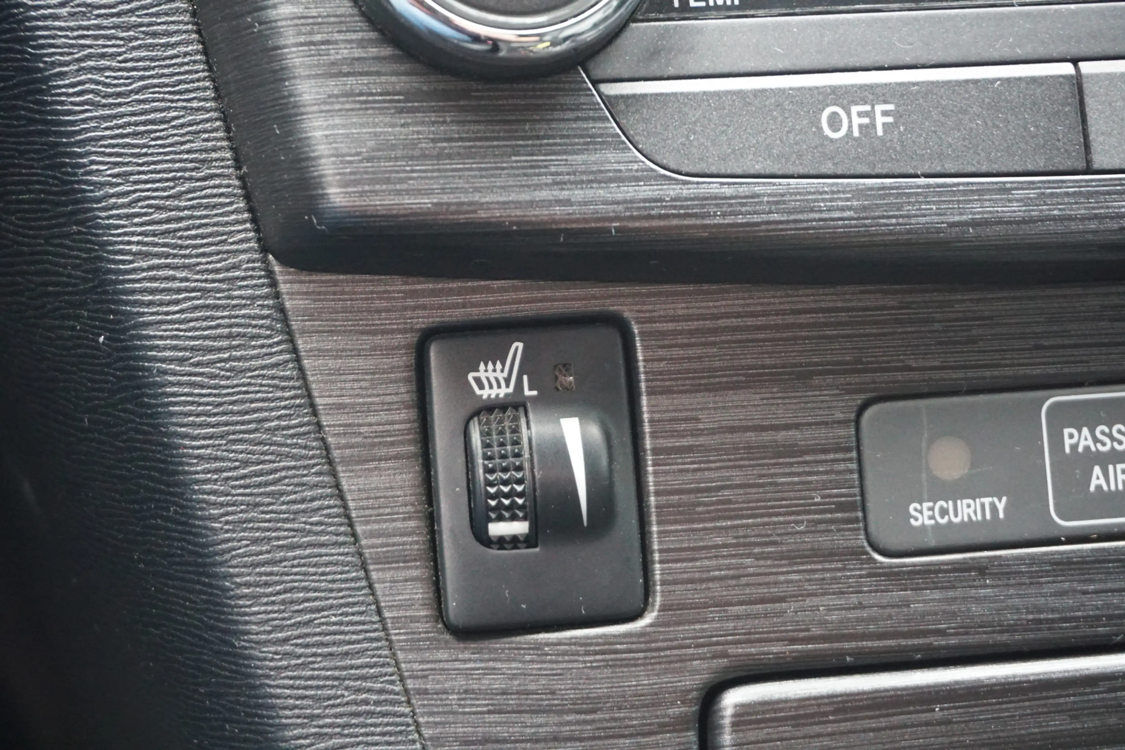 Toyota Avensis Wagon 2.0 VVTi Executive Automaat | LEDER | STOELV — photo 9