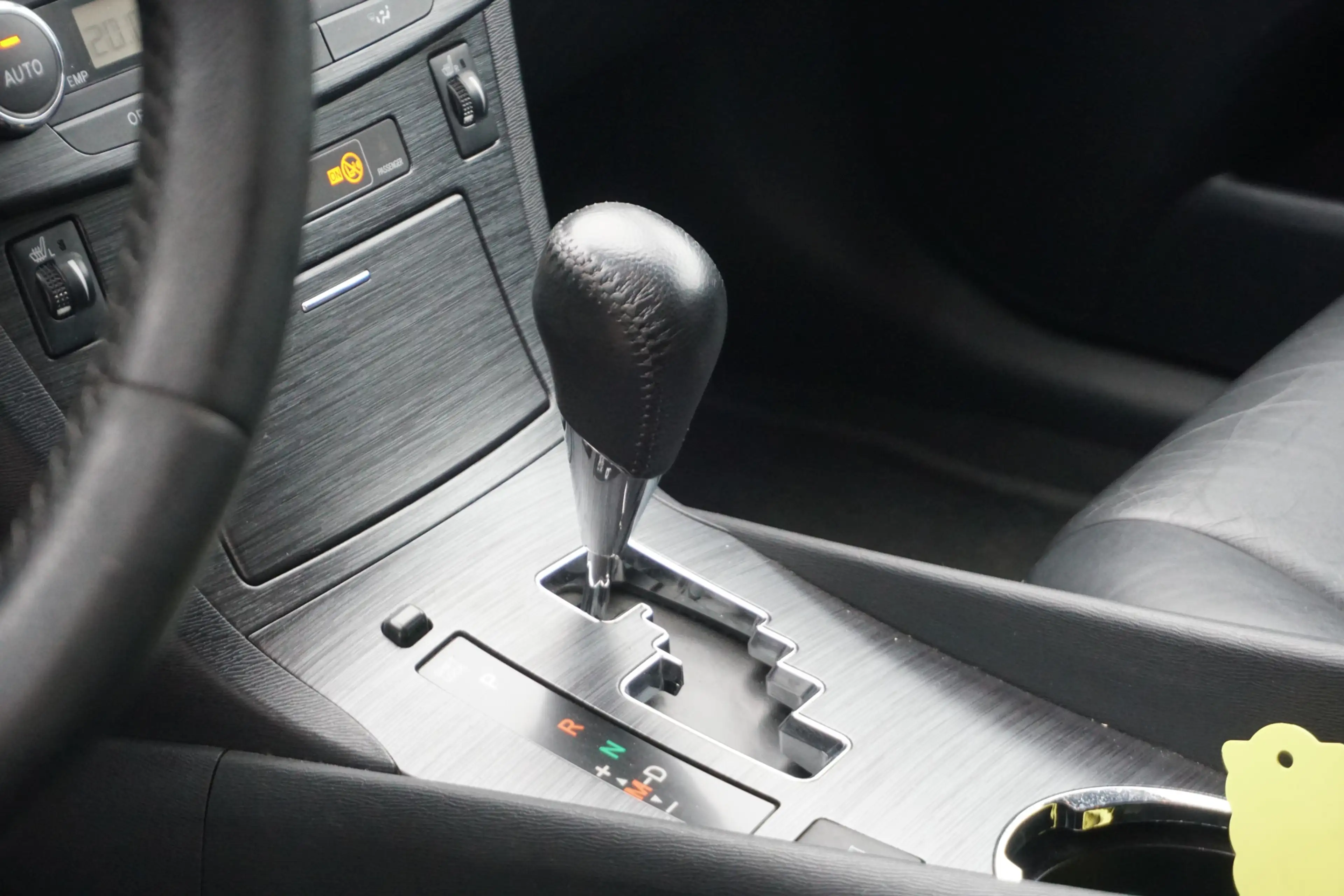 Toyota Avensis Wagon 2.0 VVTi Executive Automaat | LEDER | STOELV — photo 11