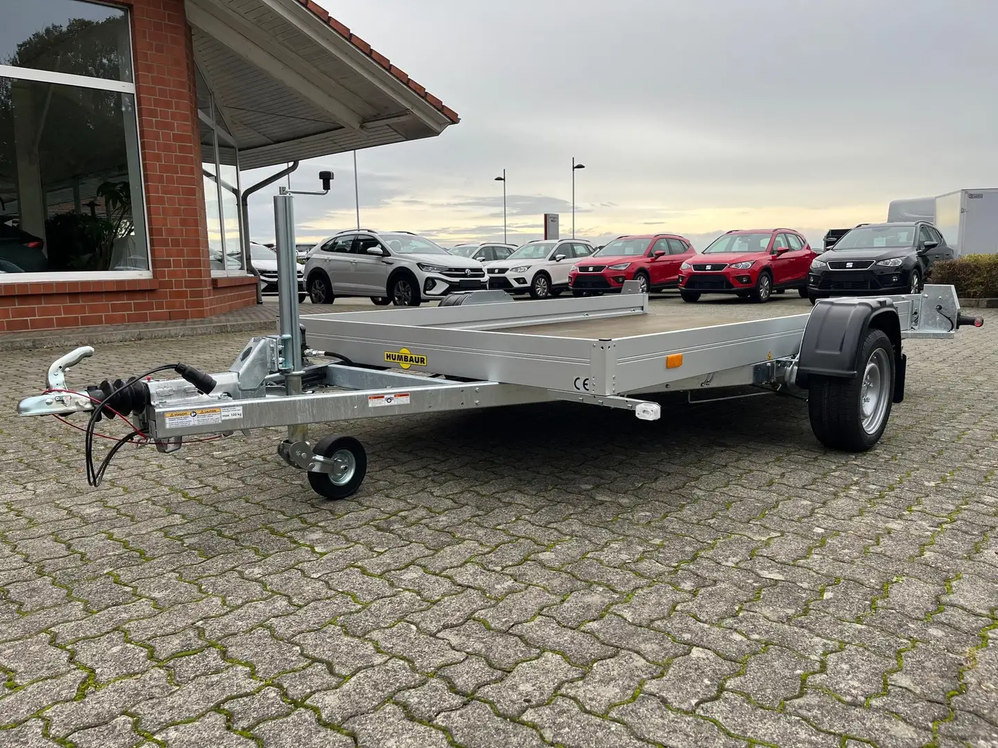 Humbaur Fahrzeugtransporter HKT 183117 S 1,8t absenkbar... - 2