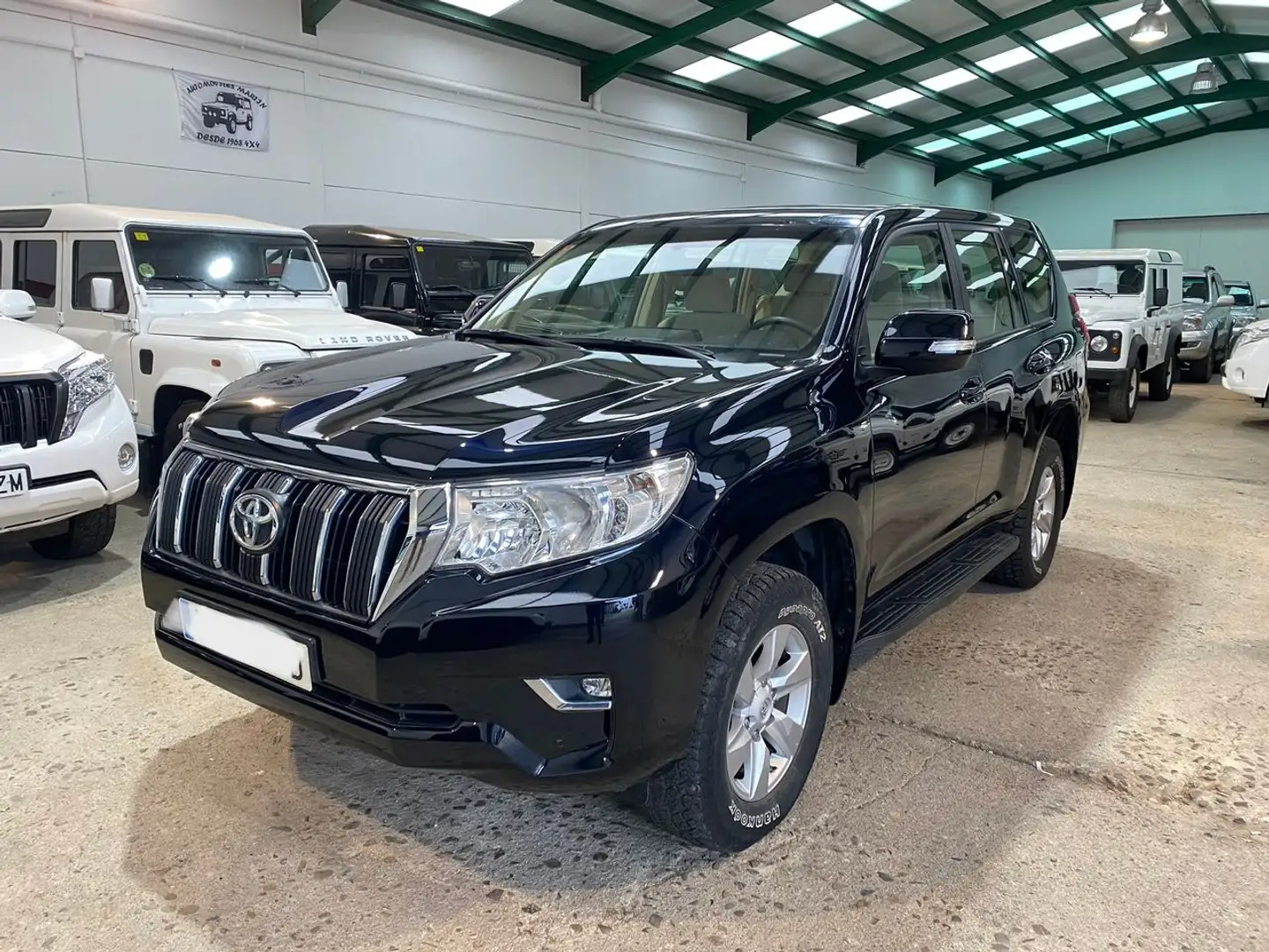 Toyota Land Cruiser D-4D VXL Aut. Blue - 1