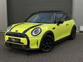 MINI Cooper Mini Cooper Aut. MINI Resolute Edition Geel - thumbnail 1