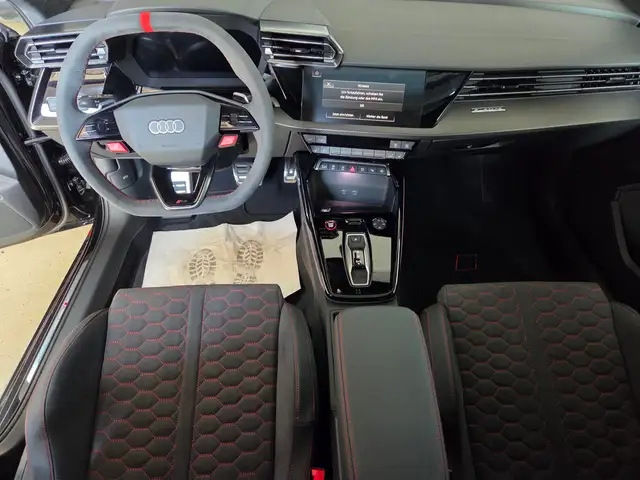Audi RS3 RS-Sortschalensitze Panorama Matrix Sportabgasanl. Ansicht 9