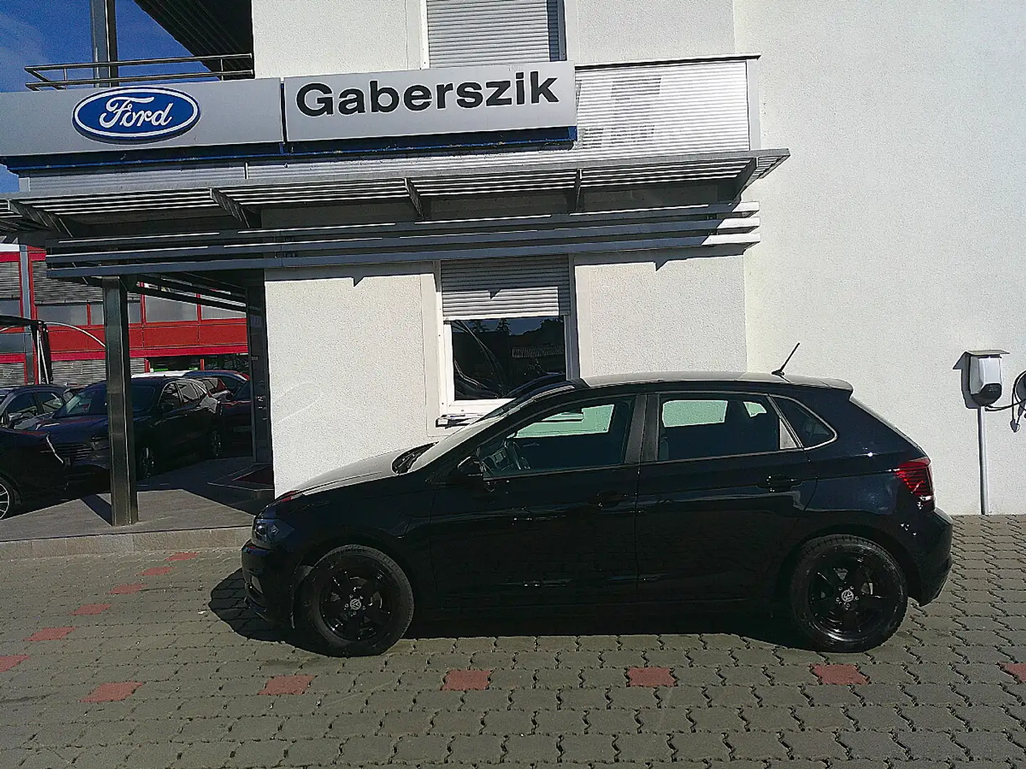 Volkswagen Polo 1,0 TSI Schwarz - 2