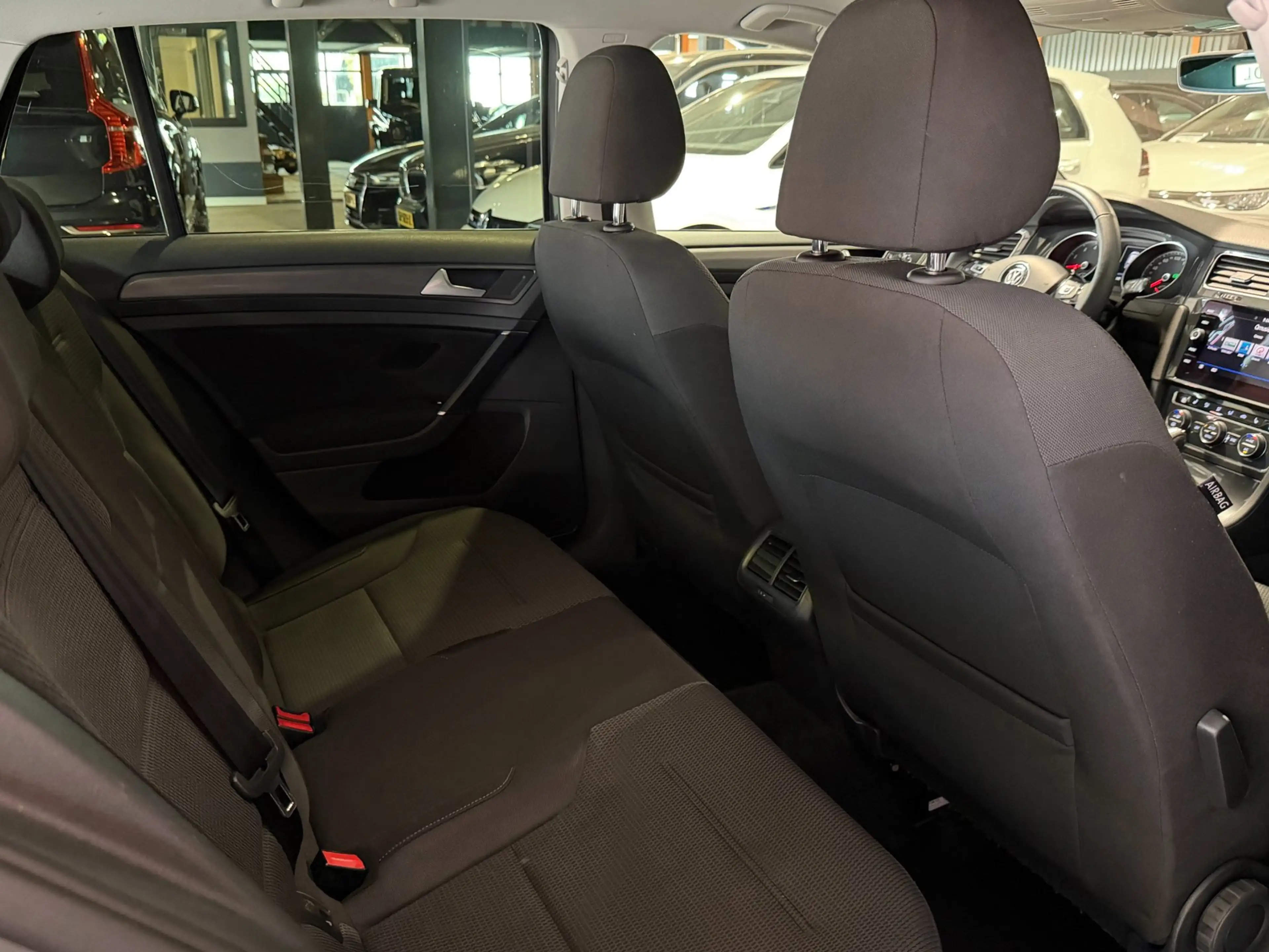 Volkswagen Golf 1.5 TSI Comfortline Business Stoelverwarming Led — photo 12