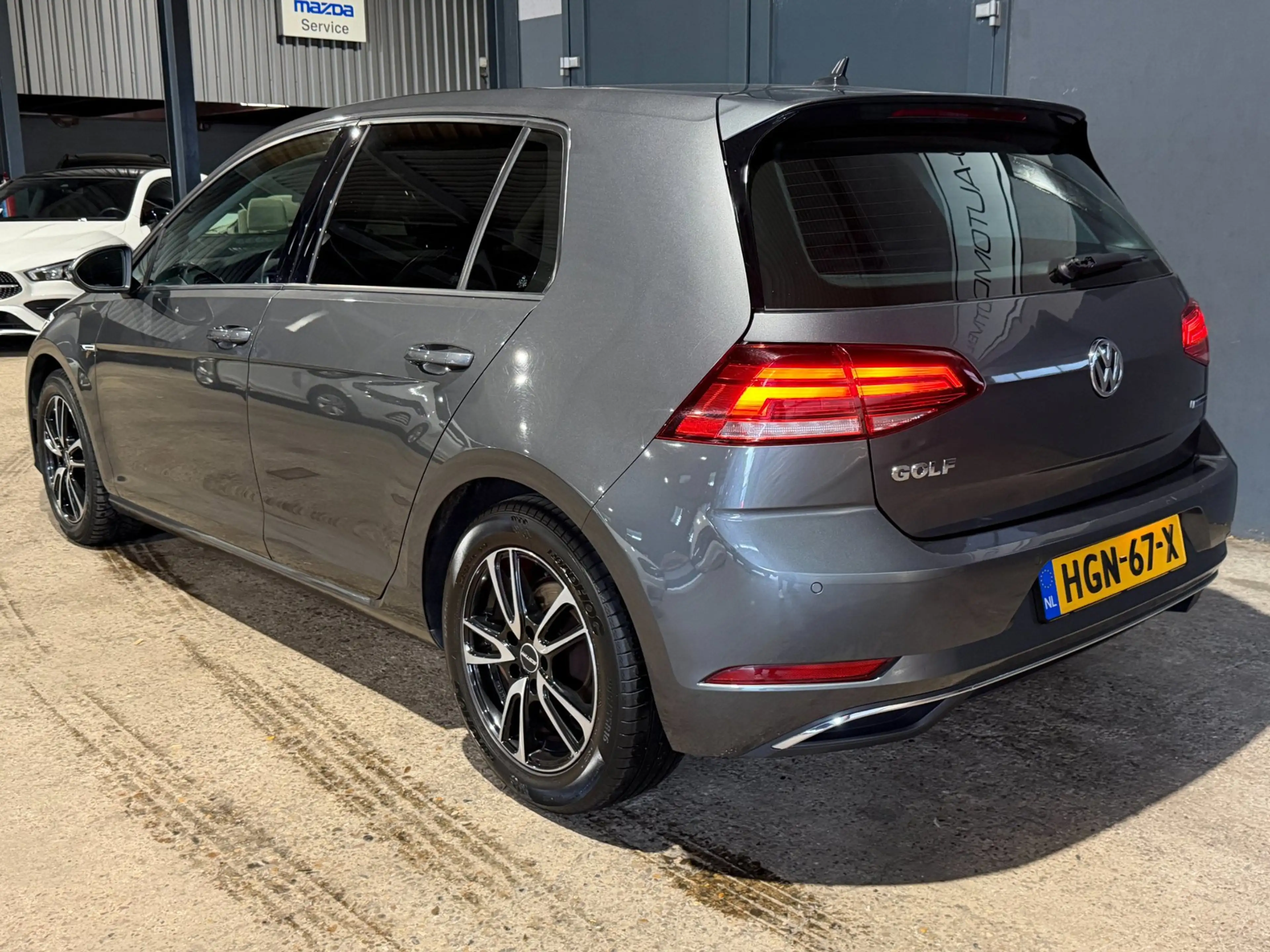 Volkswagen Golf 1.5 TSI Comfortline Business Stoelverwarming Led — photo 3
