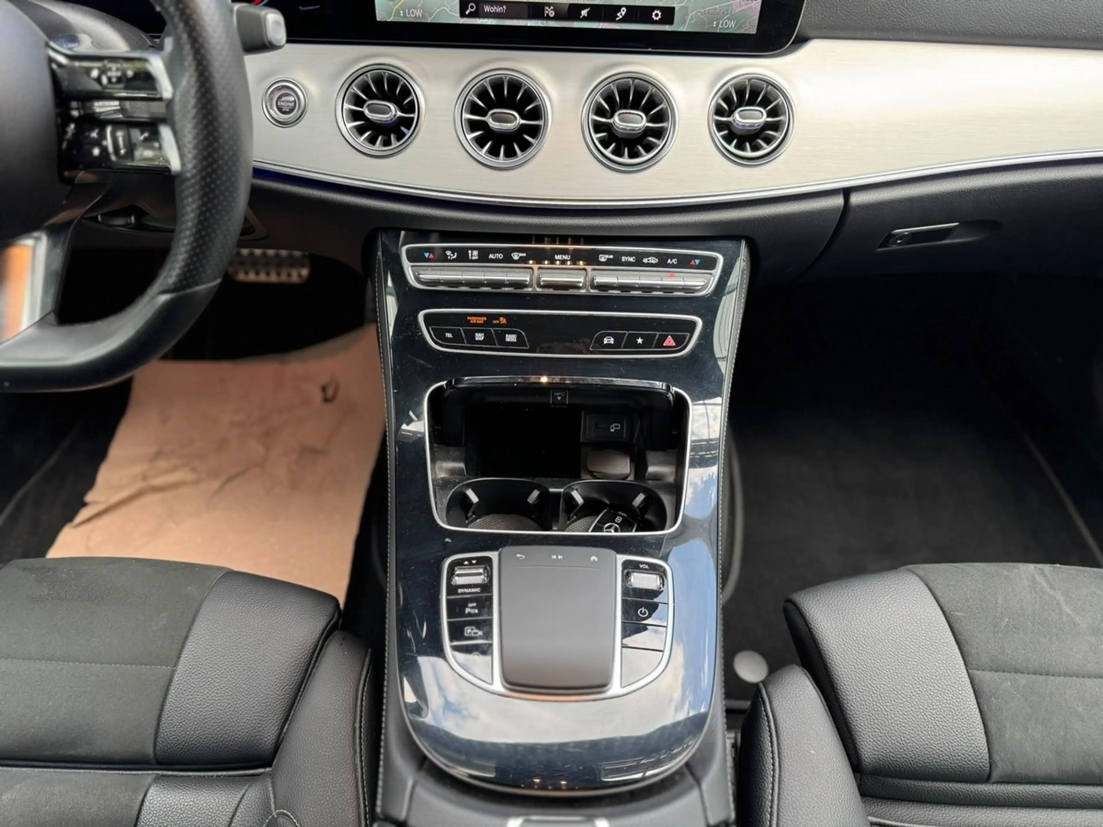 Mercedes-Benz CLS 220 d AMG Line,194PS, Burmester, Schiebdach, Ambiente — photo 12