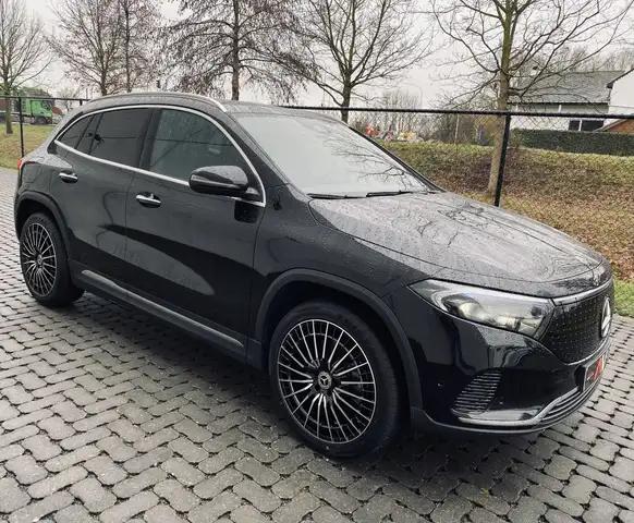 Mercedes-Benz EQA 350 4M AMG StylePack 20"/Distronic/Dodeh./Trekh.