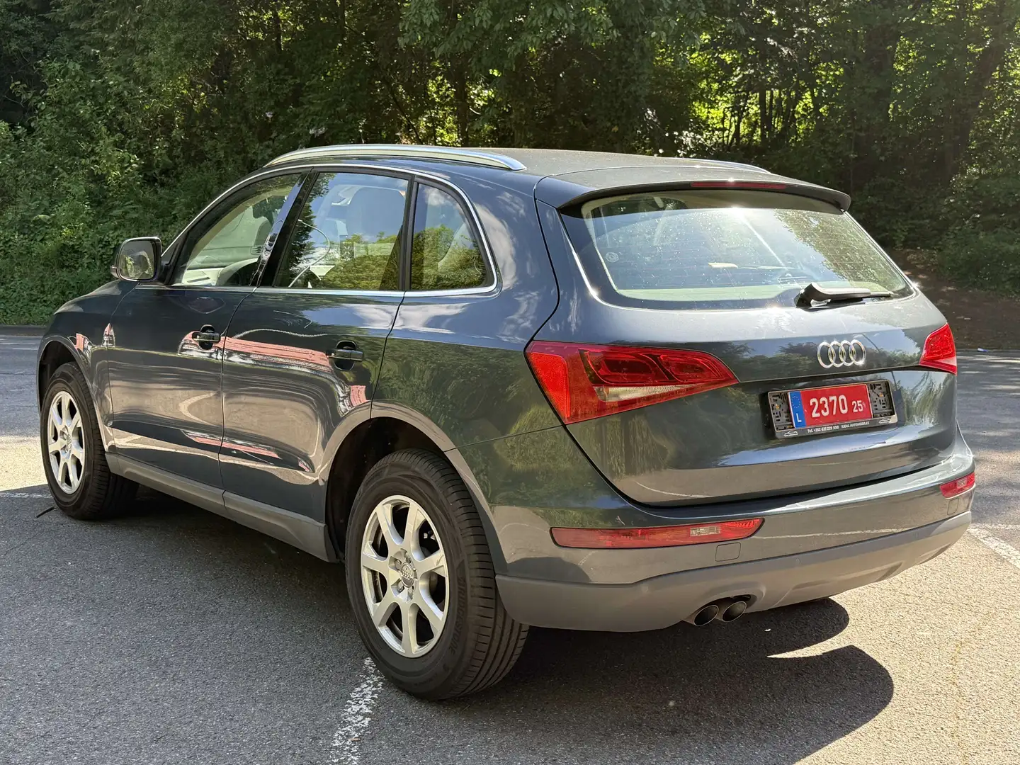 Audi Q5 2.0 TDI 170 DPF Quattro Ambiente S tronic 7 Zwart - 2