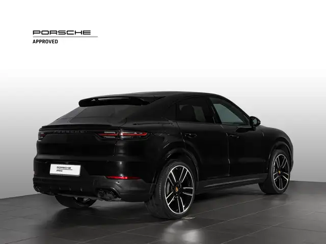 Porsche Cayenne view 5