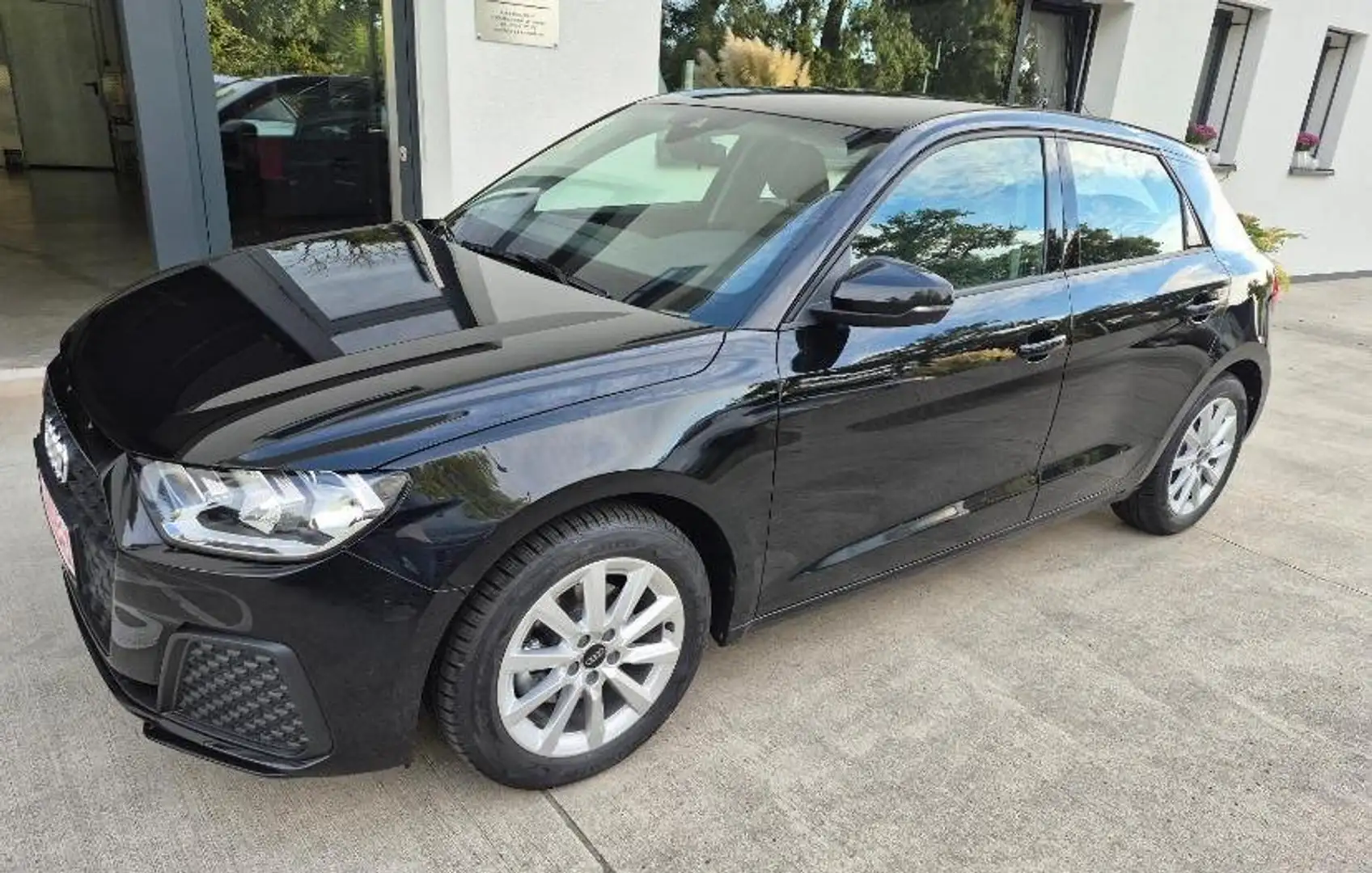 Audi A1 A1 Sportback 35 1.5 tfsi CARPLAY-NAVI-LED Noir - 2