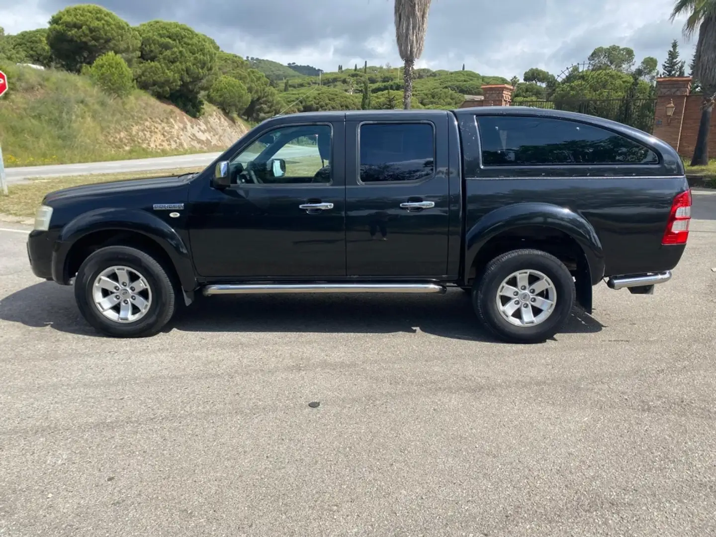 Ford Ranger 2.5TDCi DCb. Nero - 2