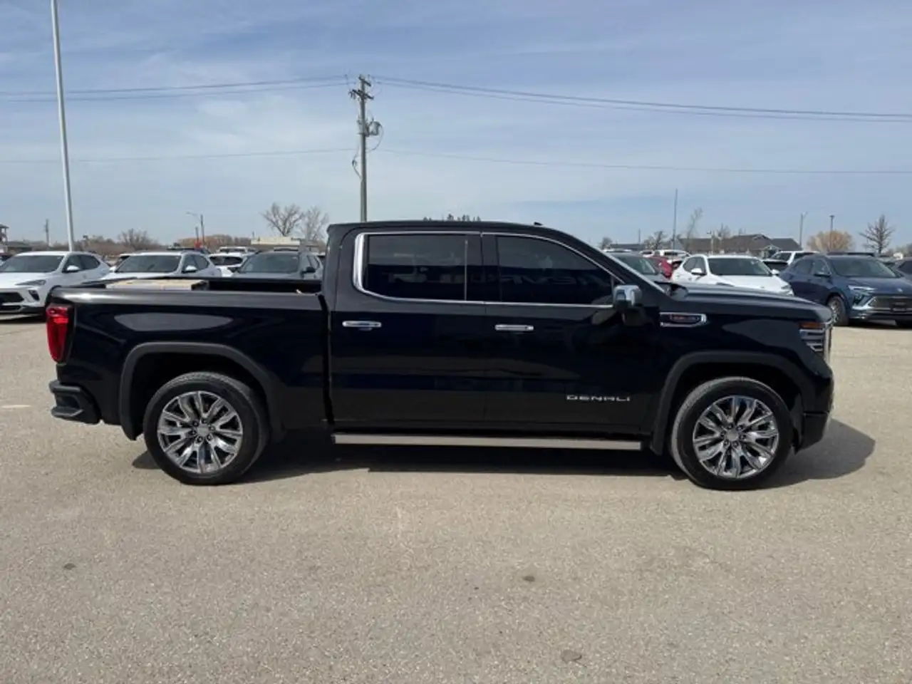 GMC Sierra 1500 снимка GMC Sierra 1500