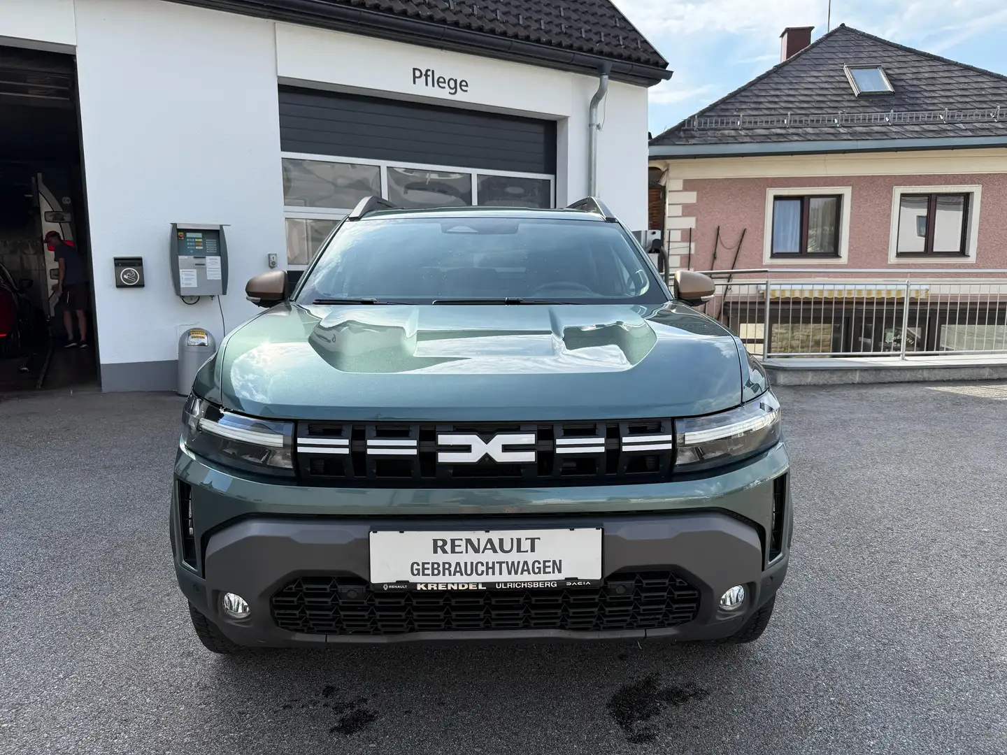 Dacia Duster Extreme TCe 130 4x4 Grün - 2