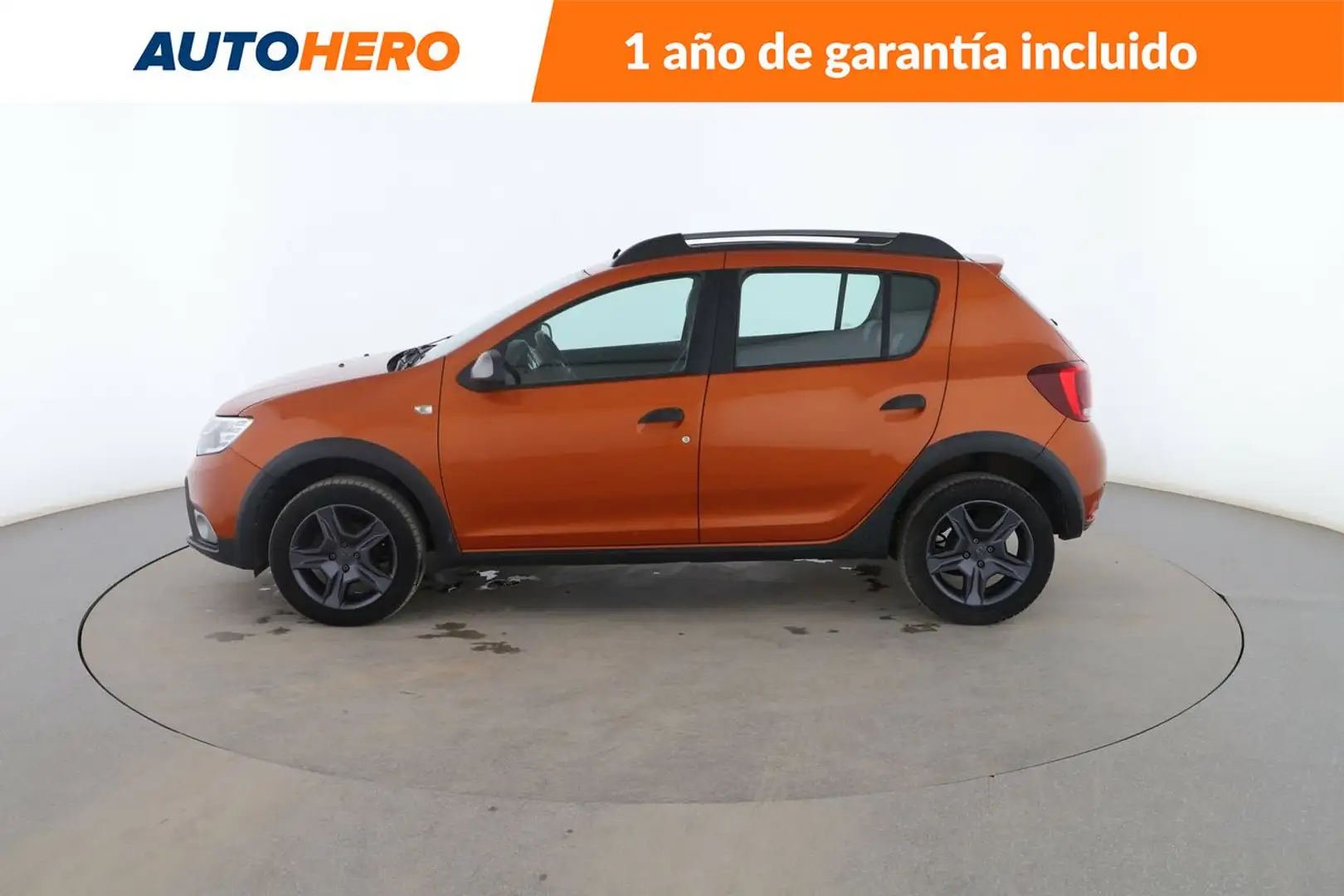 Dacia Sandero 0.9 TCE SL Trotamundos 66kW Naranja - 2