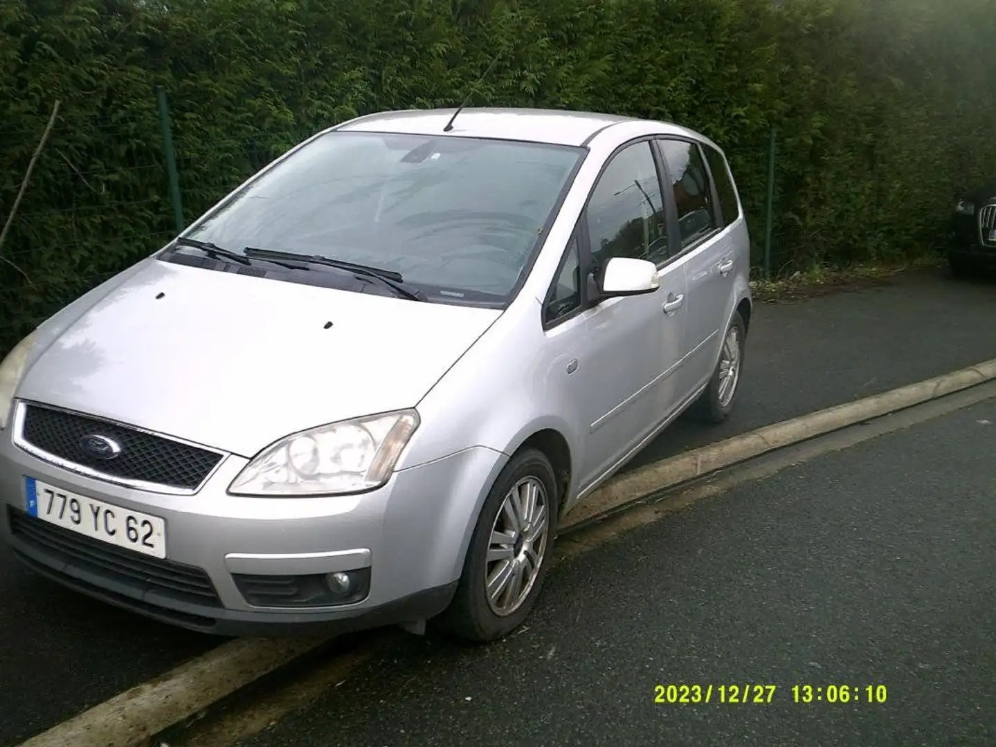 Ford C-Max 1.8l tdci 115cv trend (2007) - 2