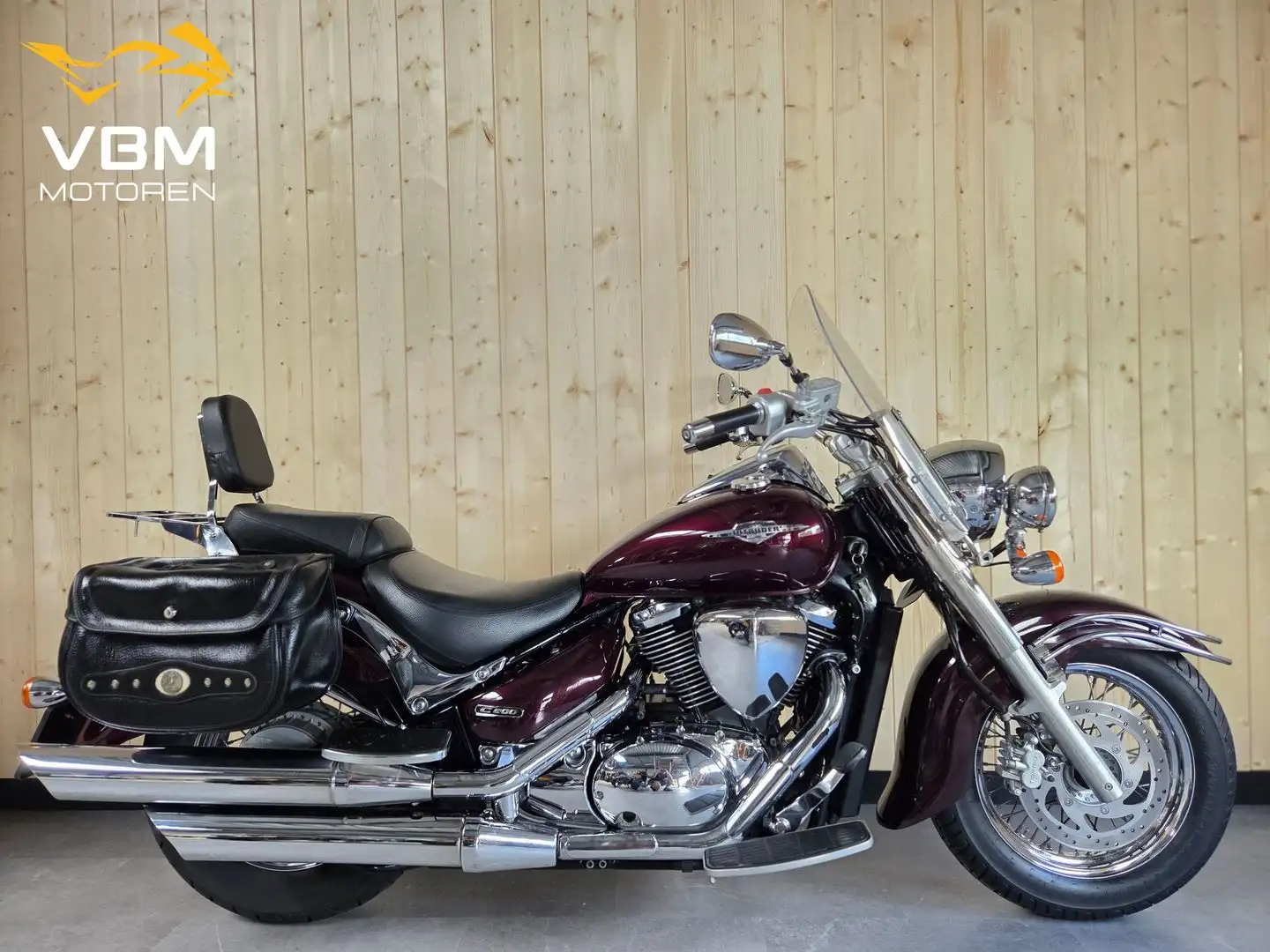 Suzuki Intruder C 800 CLASSIC/LC Rood - 1