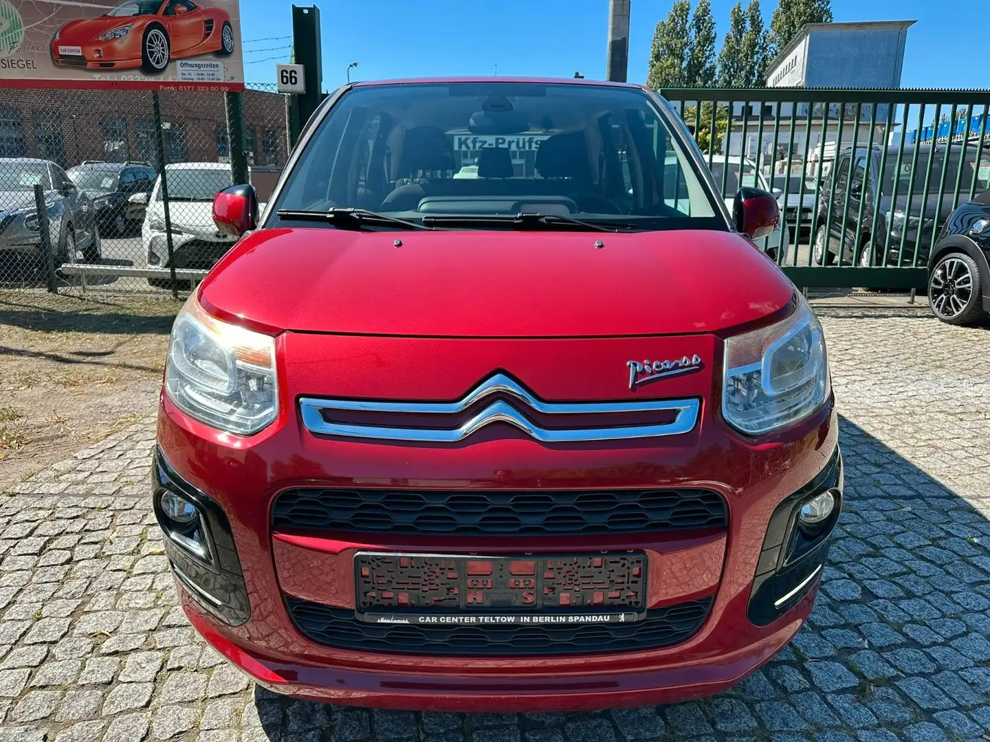Citroen C3 Picasso Tendance Rot - 2